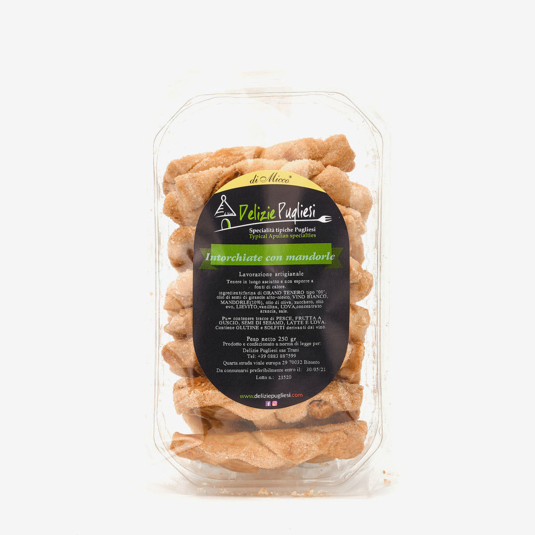 Sweet twisted almonds 250 gr